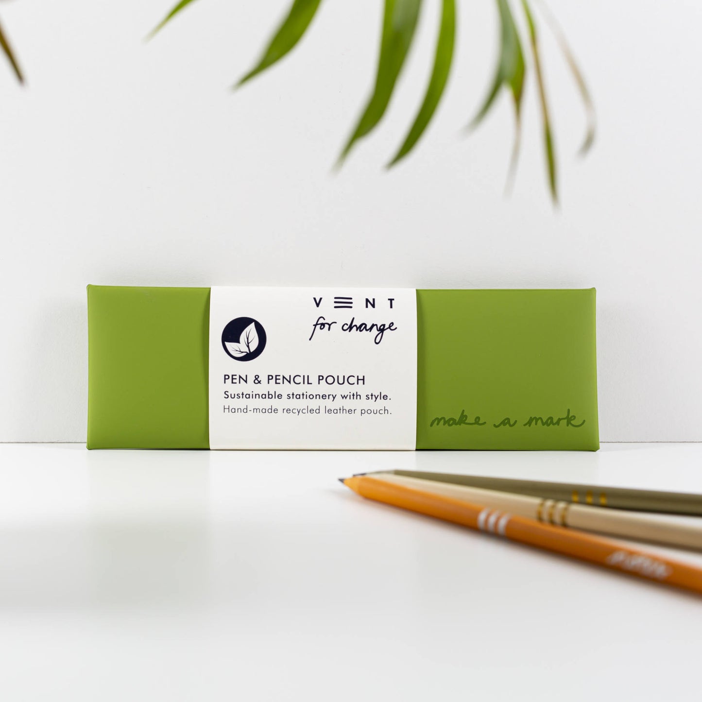 Make A Mark Pen Pouch - Bright Green