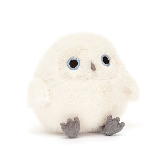 Snowy Owling by Jelly Cat