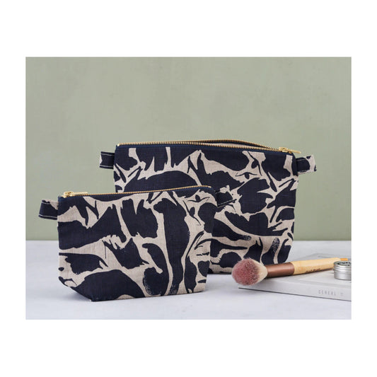Linen wash bag in Yellow or Navy