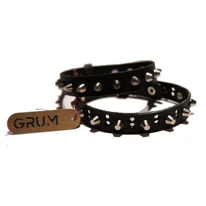 Somerset house London, bracelets leather, Choker leather, leather wristbands, wristbands leather, choker leather, leather chokers, leather wrist straps, black leather bracelet, the horror show, somerset House the horror show,somerset house exhibitions